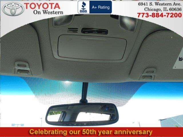 Toyota Sienna 2017 photo 18